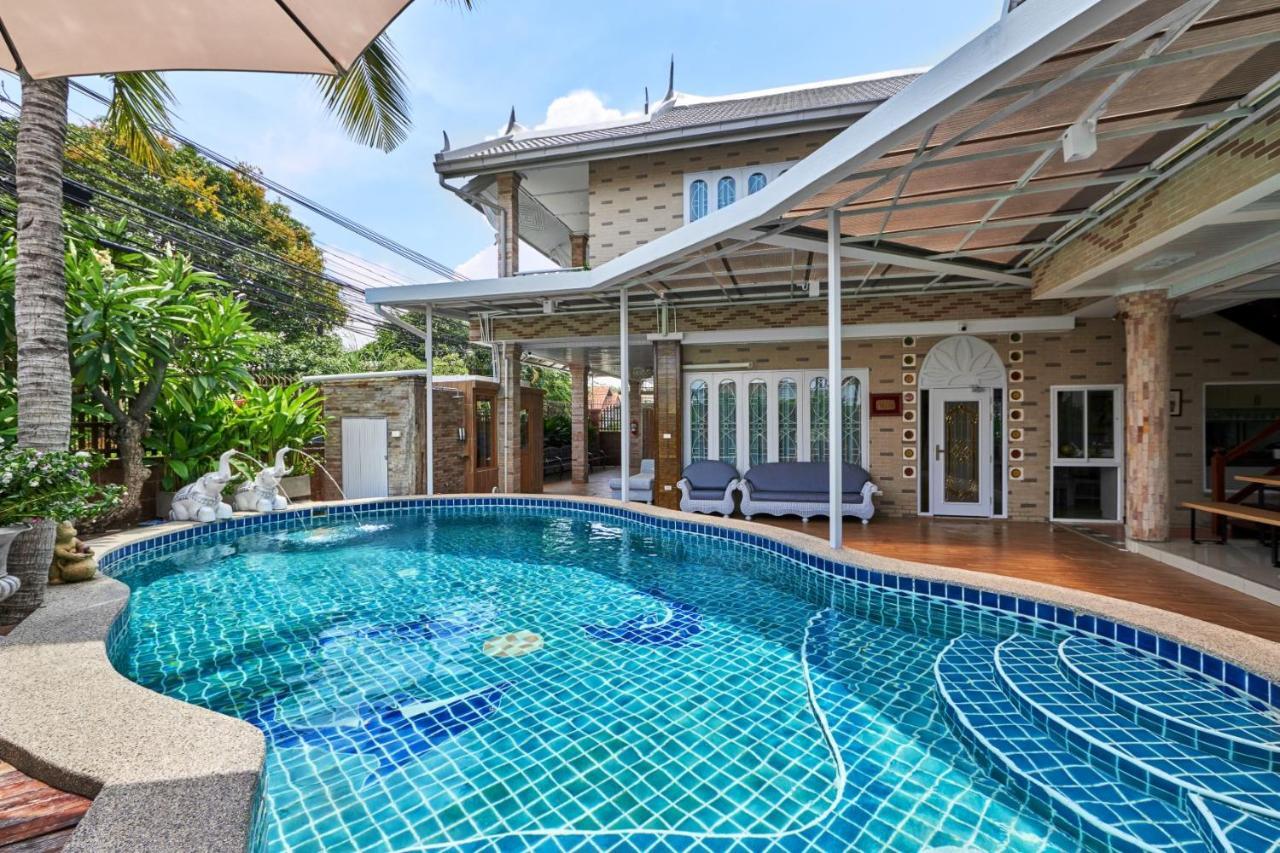 Siam Gala Villa Pattaya Eksteriør bilde
